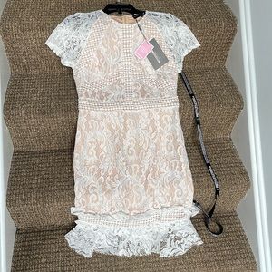 White Frill Hem Lace Bodycon Dress